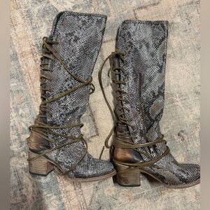 Free Bird Snakeskin Lace-Up boots in snakeskin print